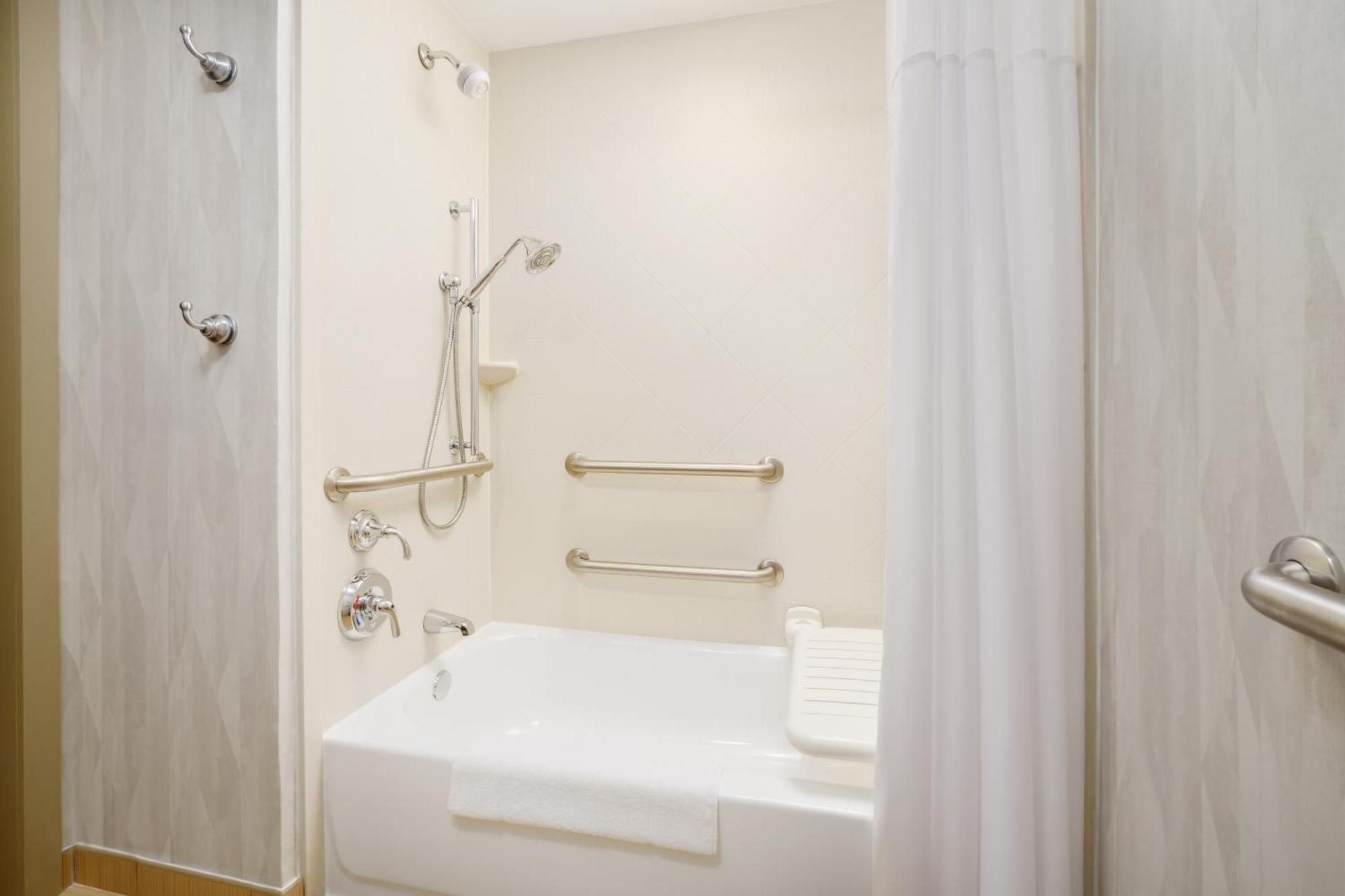 Hampton Inn Chicago-Midway Airport Bedford Park Esterno foto