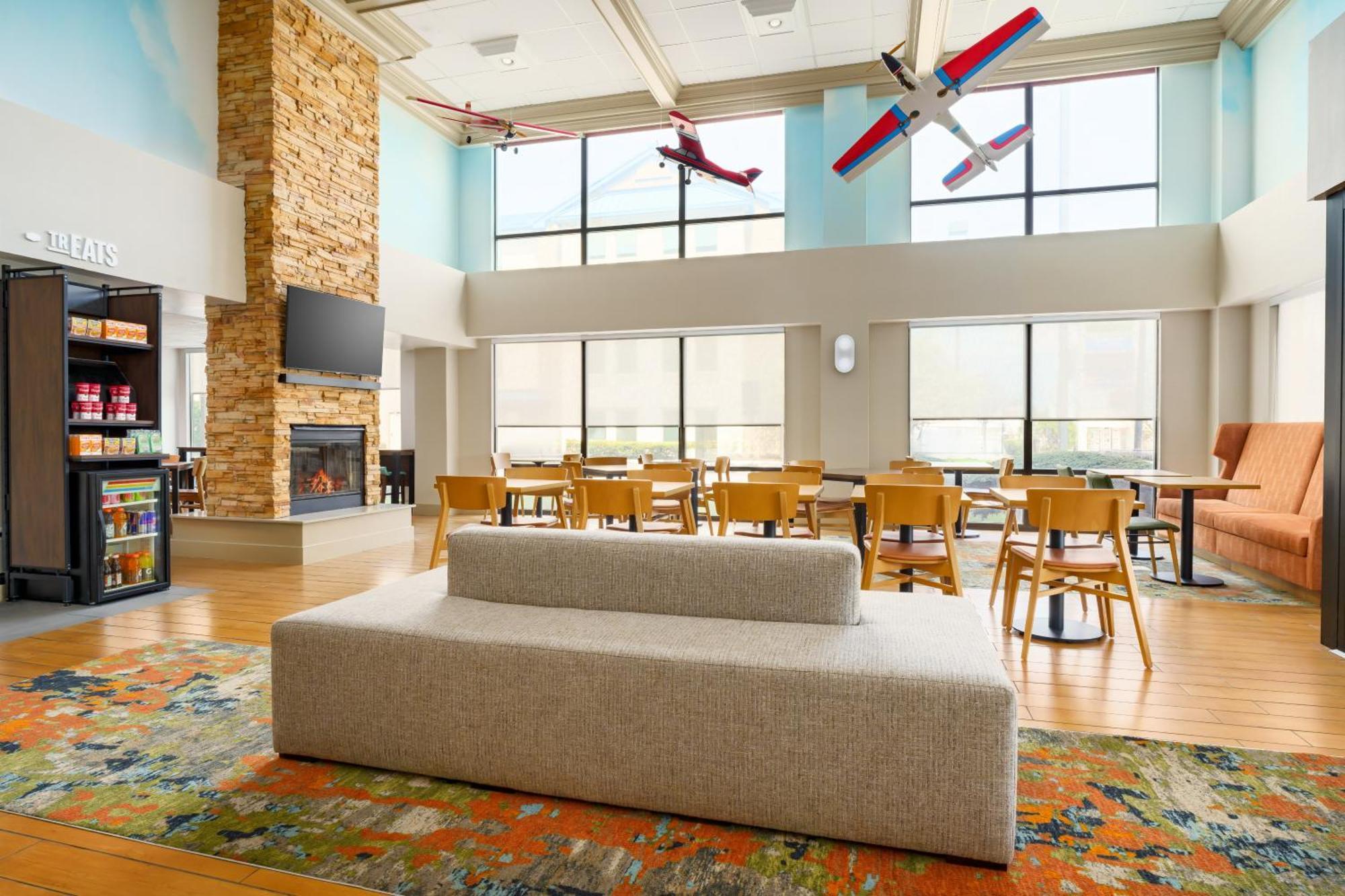 Hampton Inn Chicago-Midway Airport Bedford Park Esterno foto